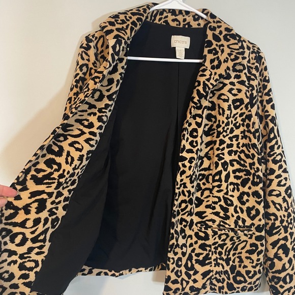 Chicos Leopard Print Velvet Blazer Jacket Women's Size 1 Medium Open Front - Picture 3 of 8